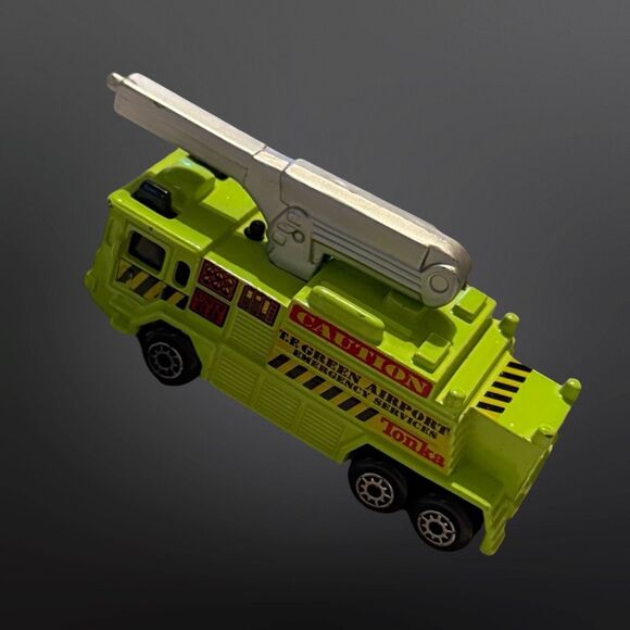Vintage Maisto Tonka Crash Tender Airport Emergency Hasbro Die-cast Truck B14 - Picture 5 of 8